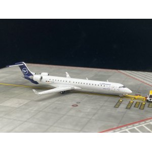 Lufthansa 汉莎航空 Bombardier CRJ900 D-ACND  GJCLH2021 Geminijets 1:400
