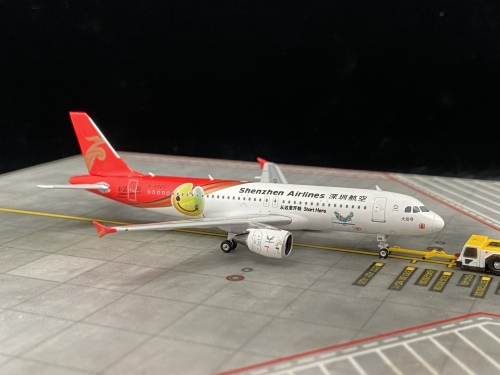 Shenzhen Airlines 深圳航空 Airbus A320 B-6565 大运 PH11340 Phoenix 1:400