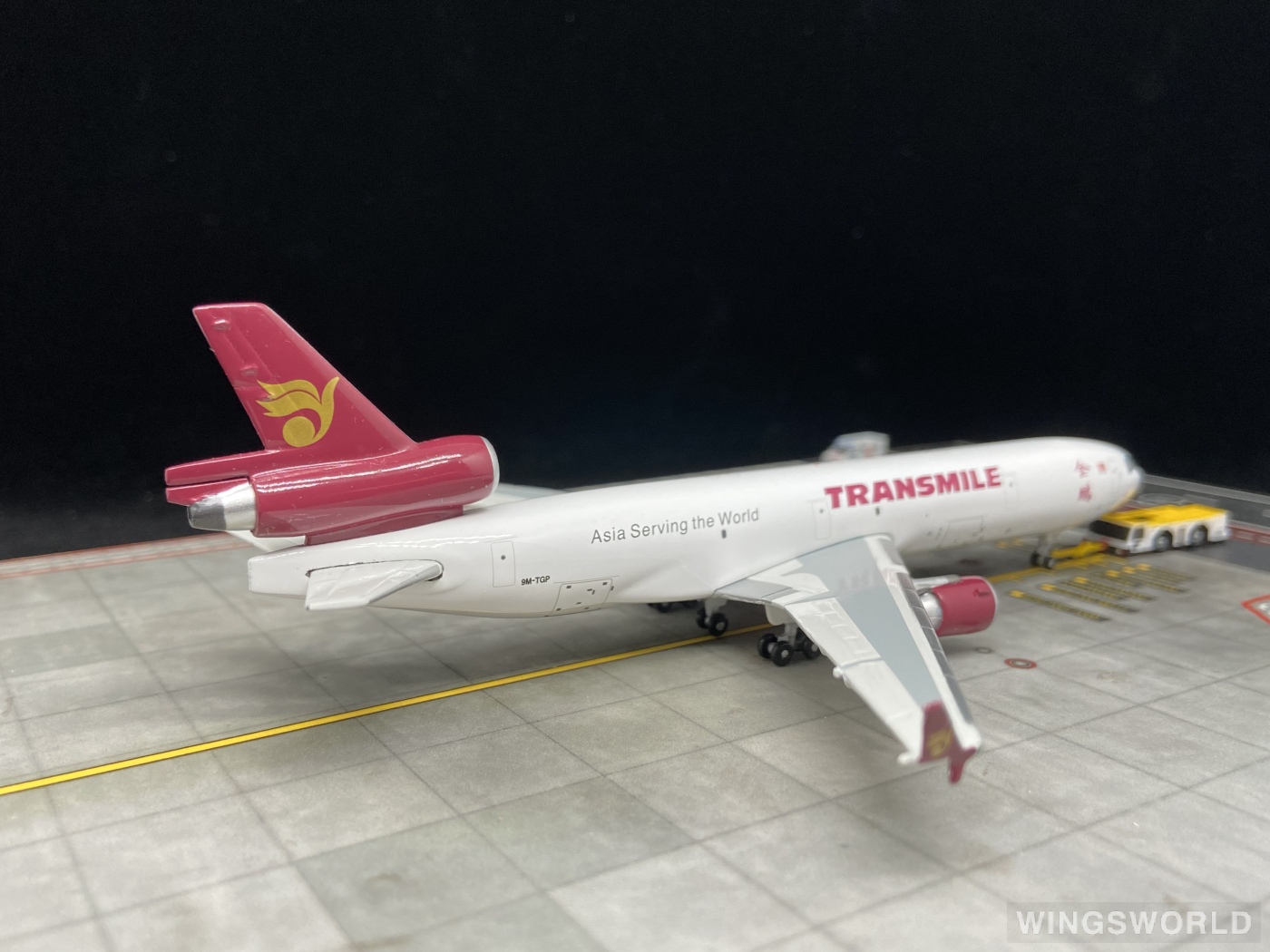 Geminijets 1:400 GJTSE739 Suparna Airlines 金鹏航空 McDonnell Douglas MD-11 9M-TGP