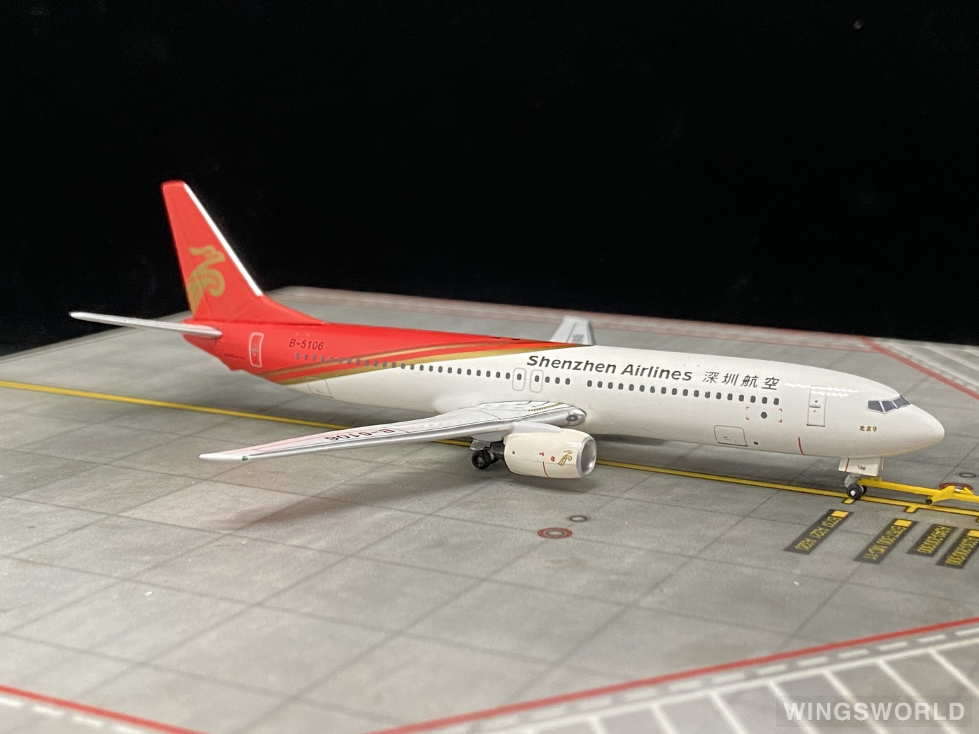 Aviation400 1:400 AV4739001 Shenzhen Airlines 深圳航空 Boeing 737-900 B-5106