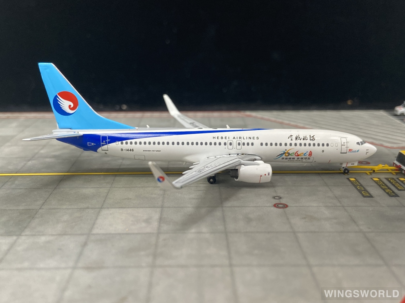 Pandamodel 1:400 PMB1446 Hebei Airlines 河北航空 Boeing 737-800 B-1446