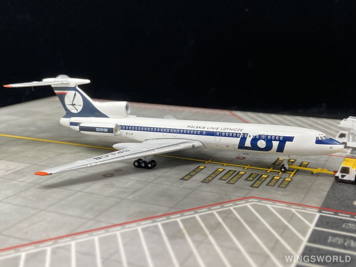 AeroClassics 1:400 AC411191 LOT 波兰航空 Tupolev Tu-154 SP-LCB