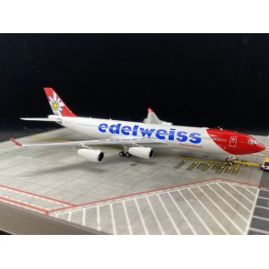 Edelweiss Air 雪绒花航空 Airbus A340-300 HB-JME  PH11749 Phoenix 1:400