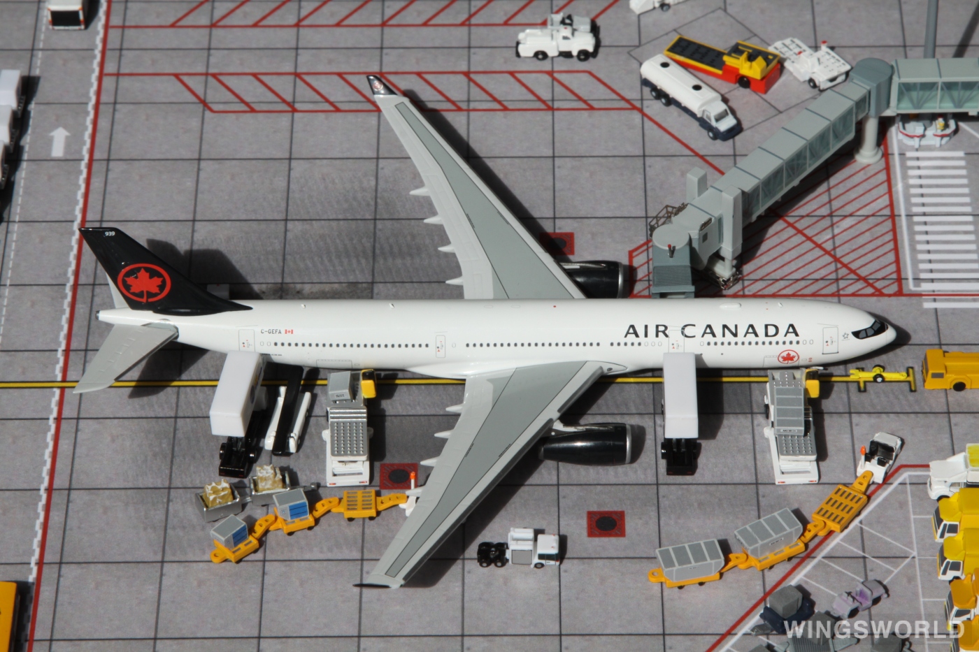 NGmodels 1:400 NG62005 Air Canada 加拿大航空 Airbus A330-300 C-GEFA