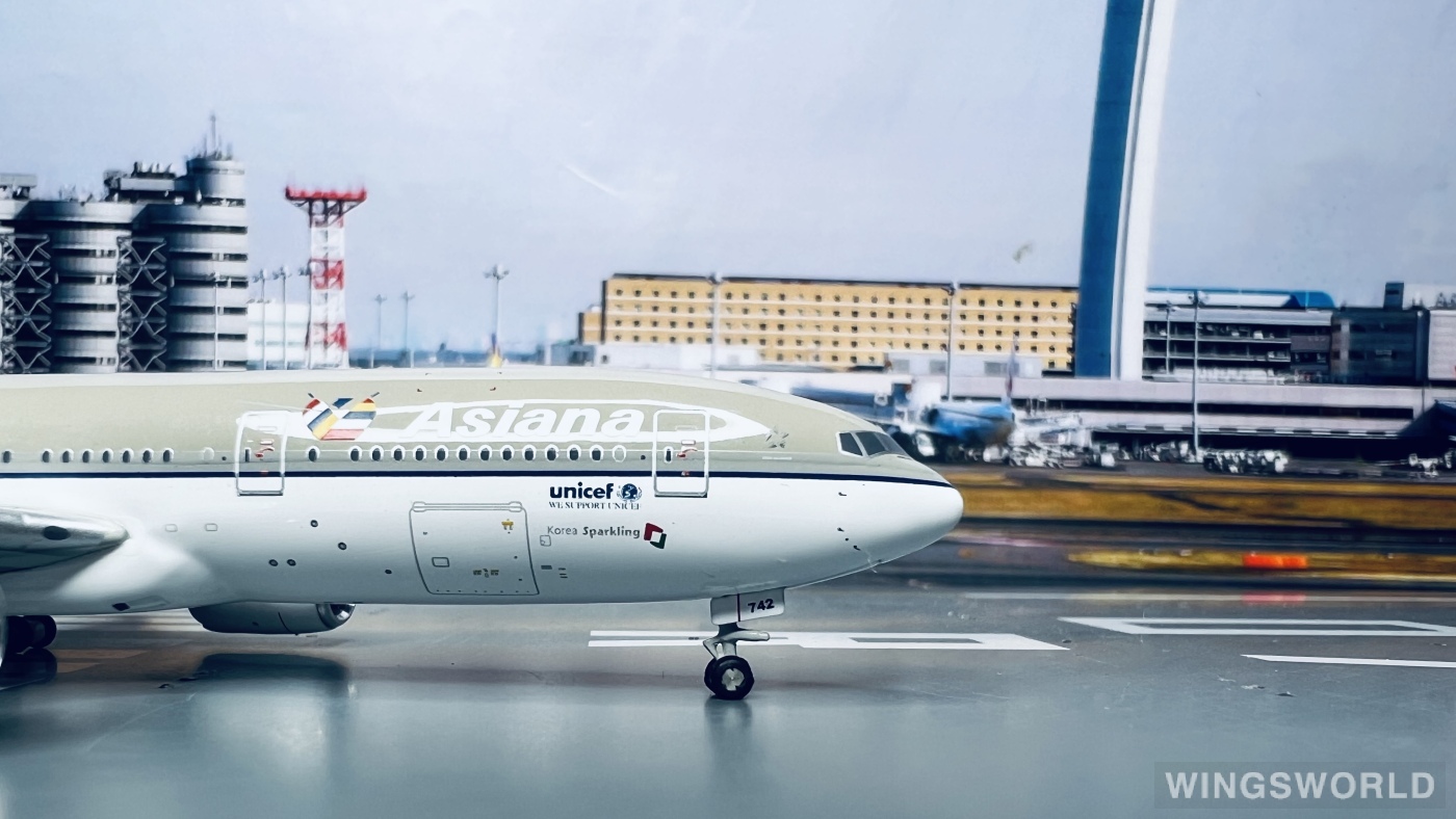 JC Wings 1:400 JC4174 Asiana 韩亚航空 Boeing 777-200ER HL7742