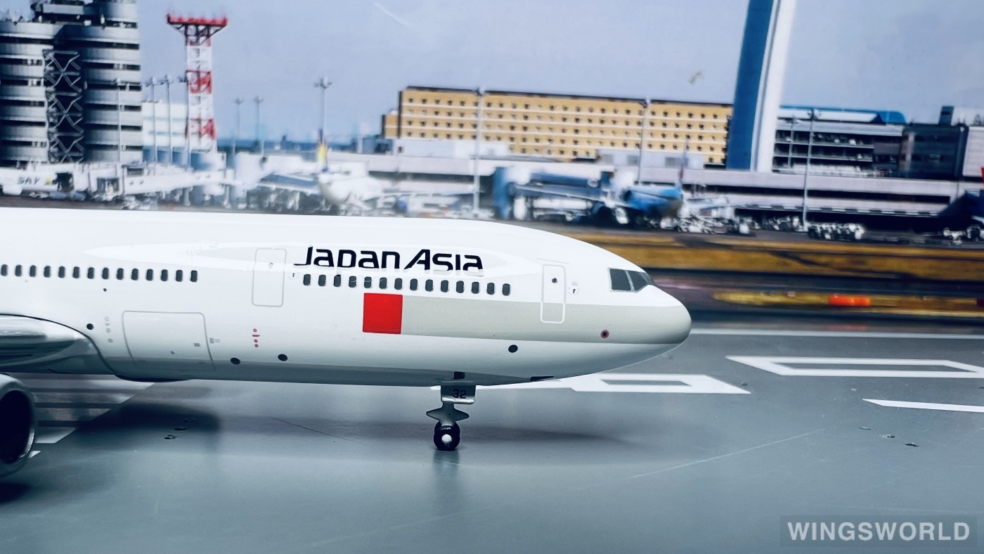 Phoenix 1:400 PH10173 Japan Asia Airways 日本亚细亚航空 McDonnell Douglas DC-10 JA8532