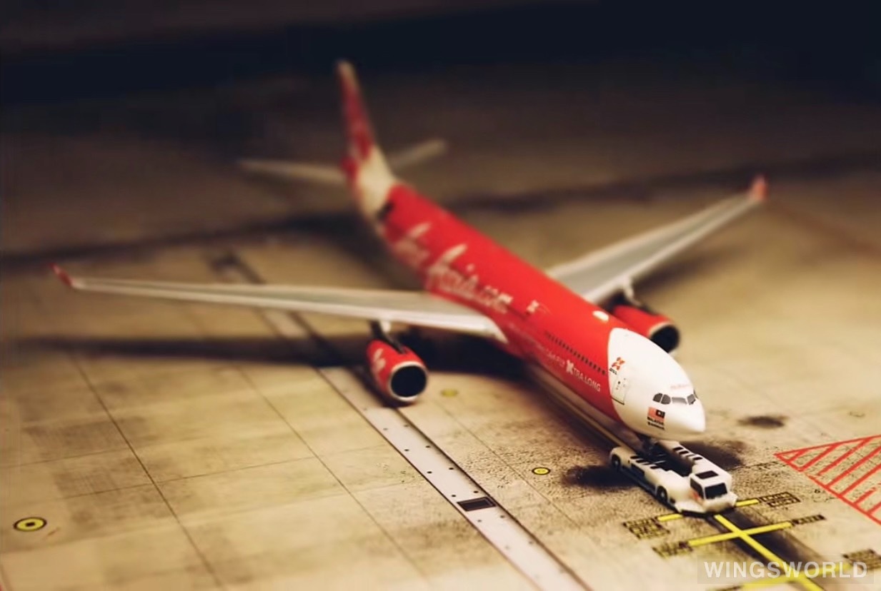 Pandamodel 1:400 BOX18033 AirAsia 亚洲航空 Airbus A330-300 9M-XXP