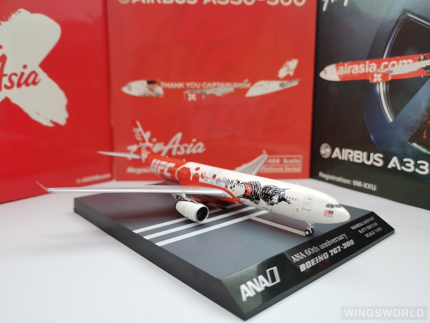 Pandamodel 1:400 BOX18032 AirAsia 亚洲航空 Airbus A330-300 9M-XXD