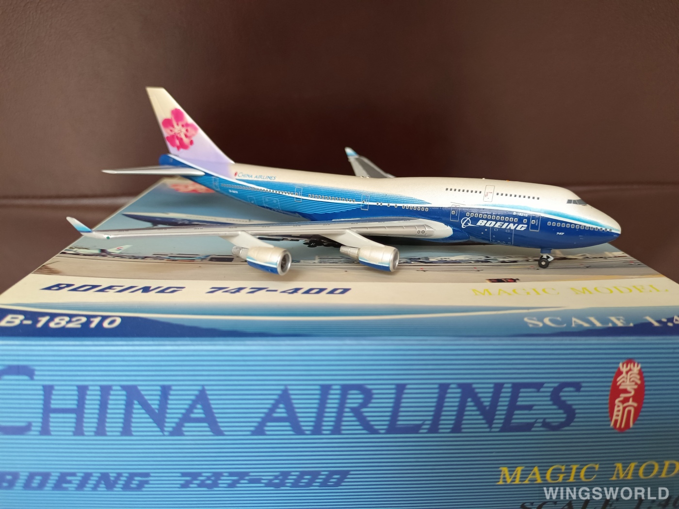 Magic 1:400 6991263600057 China Airlines 中华航空 Boeing 747-400 B-16210