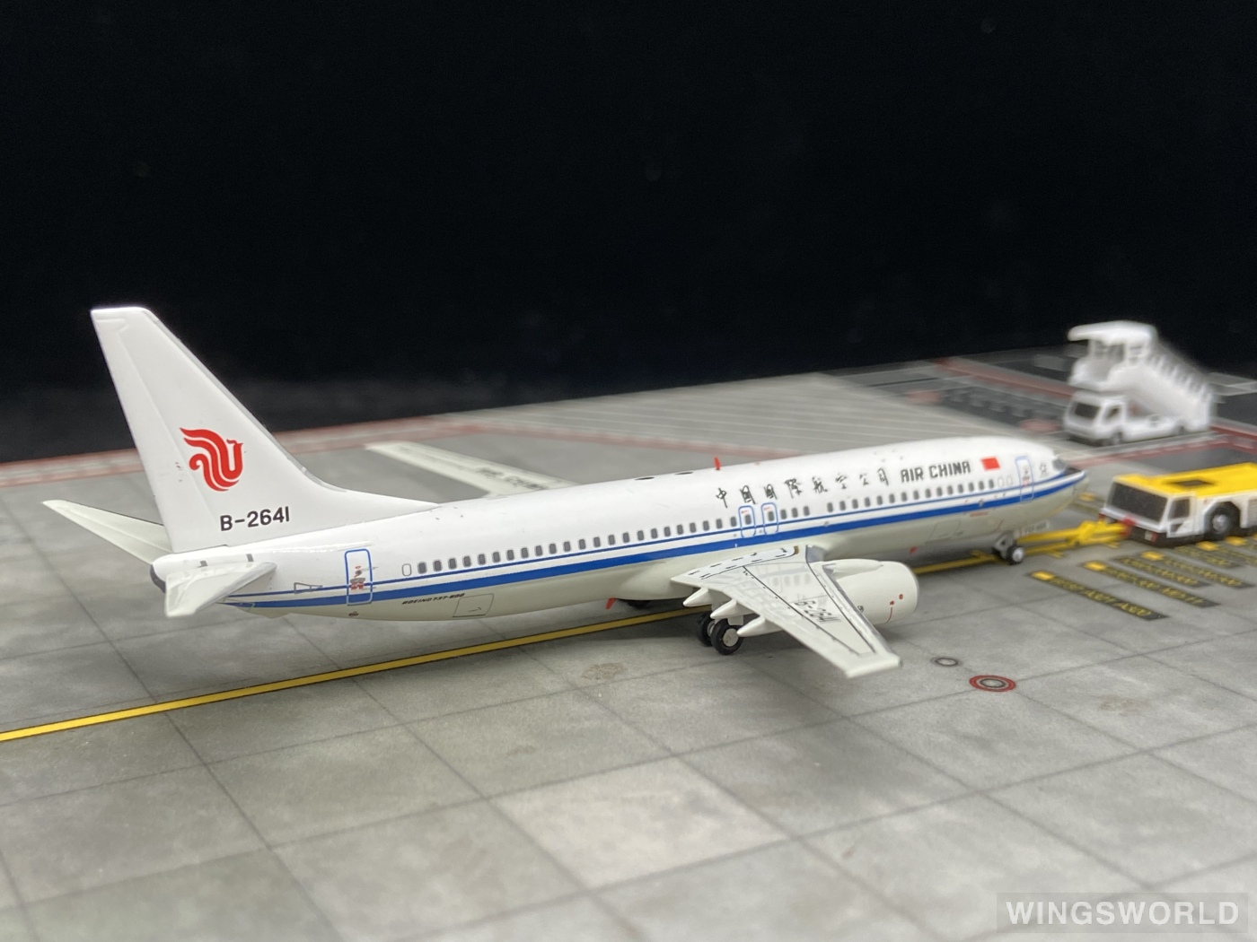 NGmodels 1:400 NG58002 Air China 中国国际航空 Boeing 737-800 B-2641