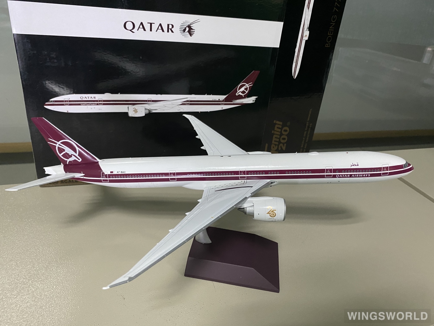 Geminijets 1:200 G2QTR1145 Qatar 卡塔尔航空 Boeing 777-300ER A7-BAC