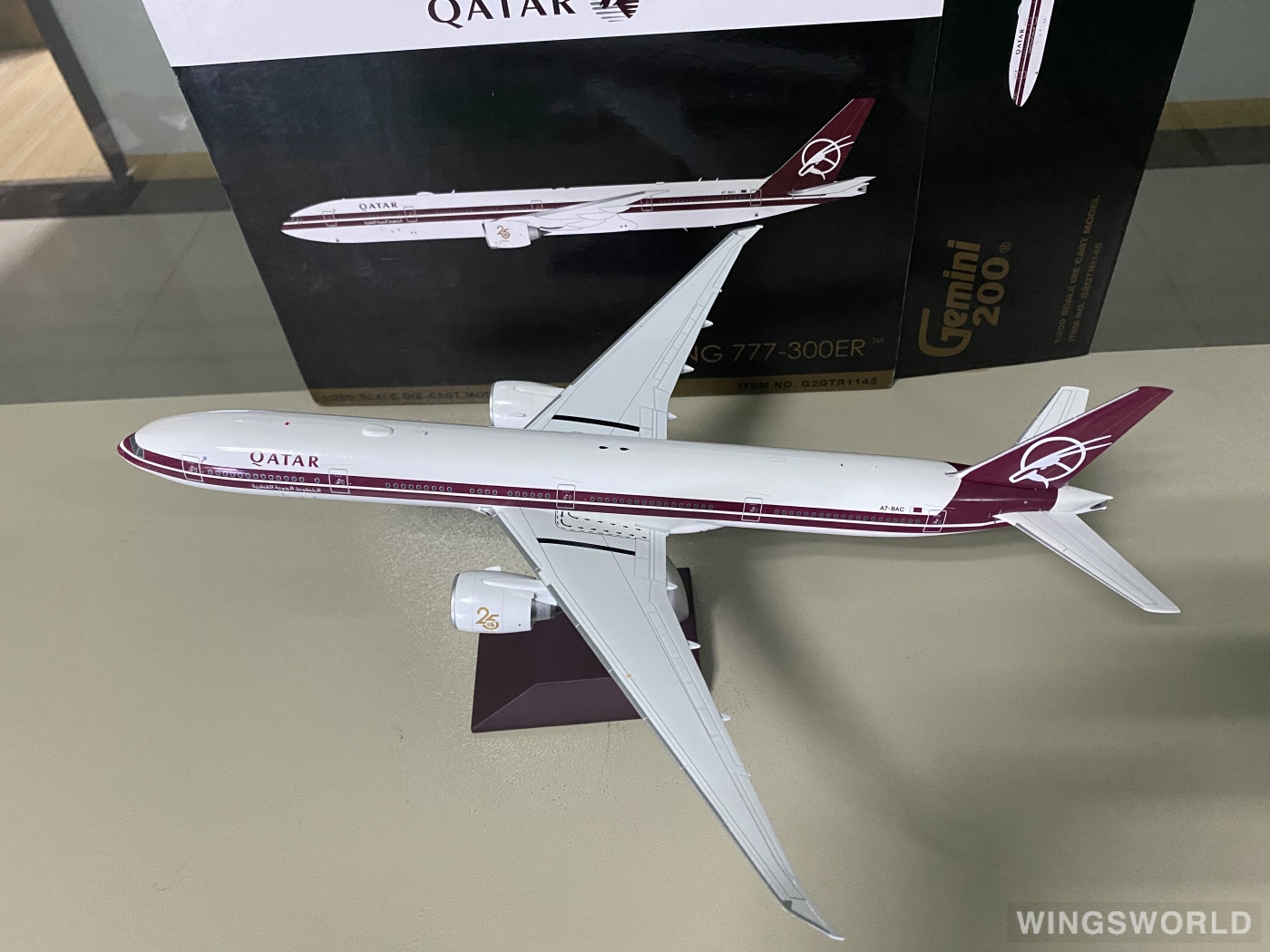 Geminijets 1:200 G2QTR1145 Qatar 卡塔尔航空 Boeing 777-300ER A7-BAC