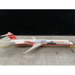 FAT 远东航空 McDonnell Douglas MD-82 B-28021 