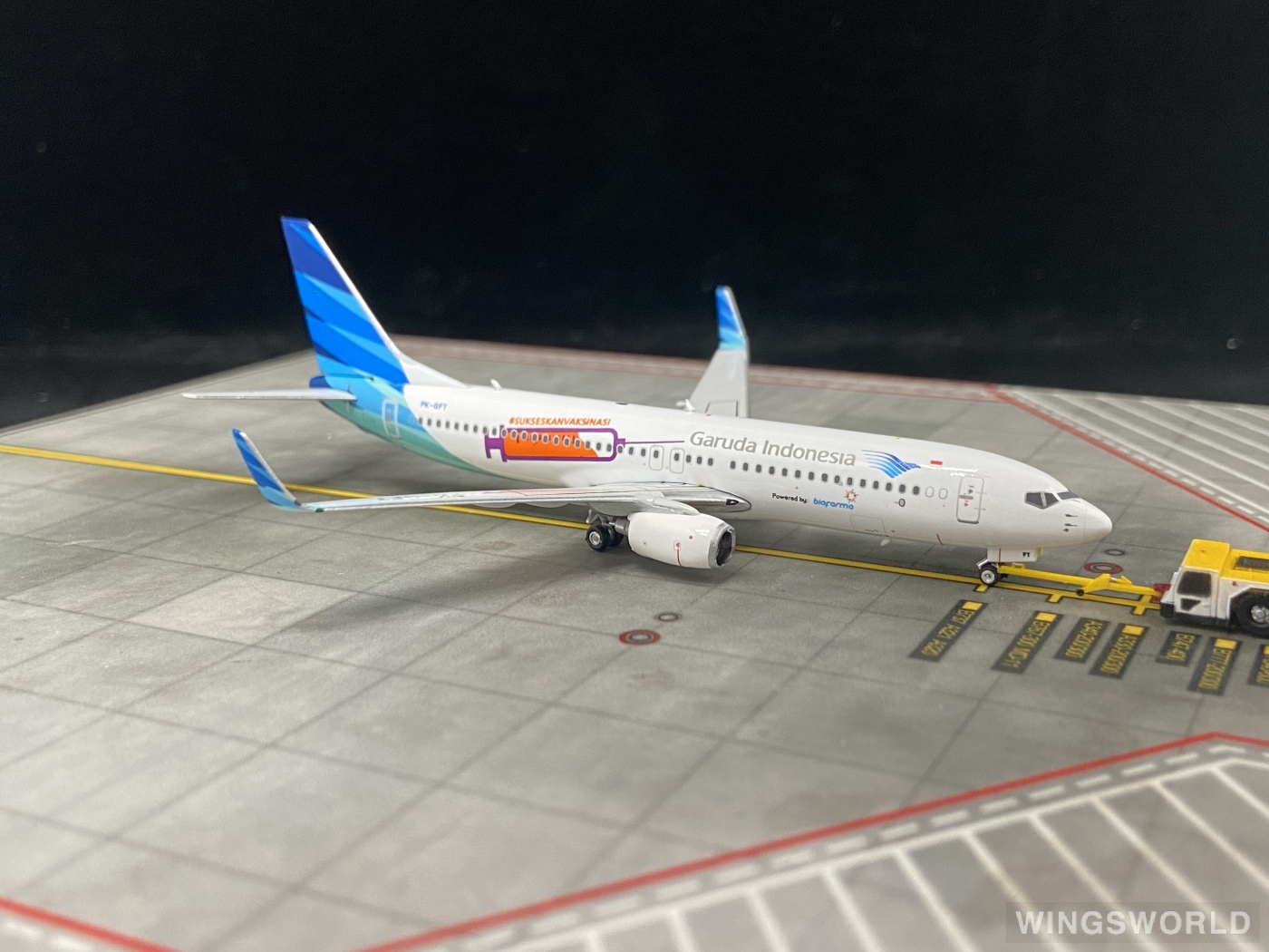 Phoenix 1:400 PH11689 Garuda Indonesia 印度尼西亚鹰航 Boeing 737-800 PK-GFT