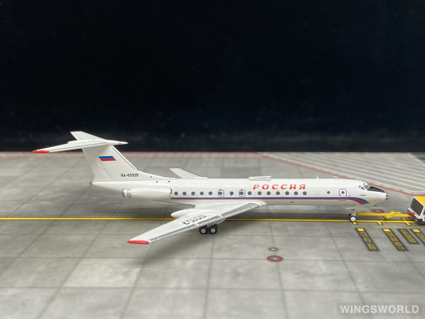 Pandamodel 1:400 202216 Rossiya Special Flight Detachment Tupolev TU-134 RA-65109