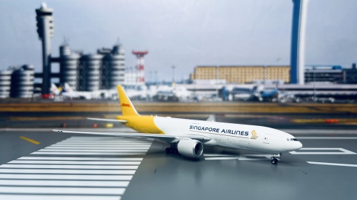 Singapore Airlines 新加坡航空 Boeing 777F 9V-DHA  PH04474 Phoenix 1:400