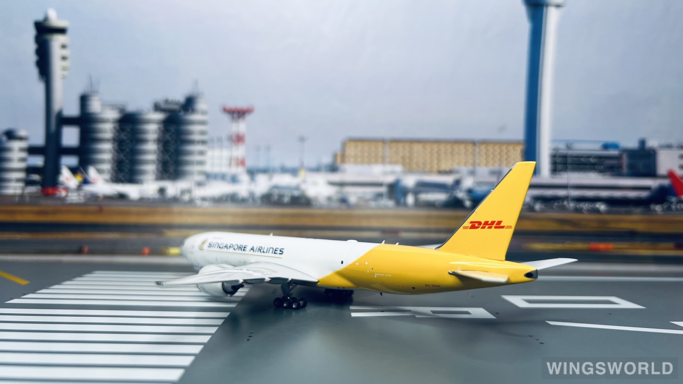 Phoenix 1:400 PH04474 Singapore Airlines 新加坡航空 Boeing 777F 9V-DHA