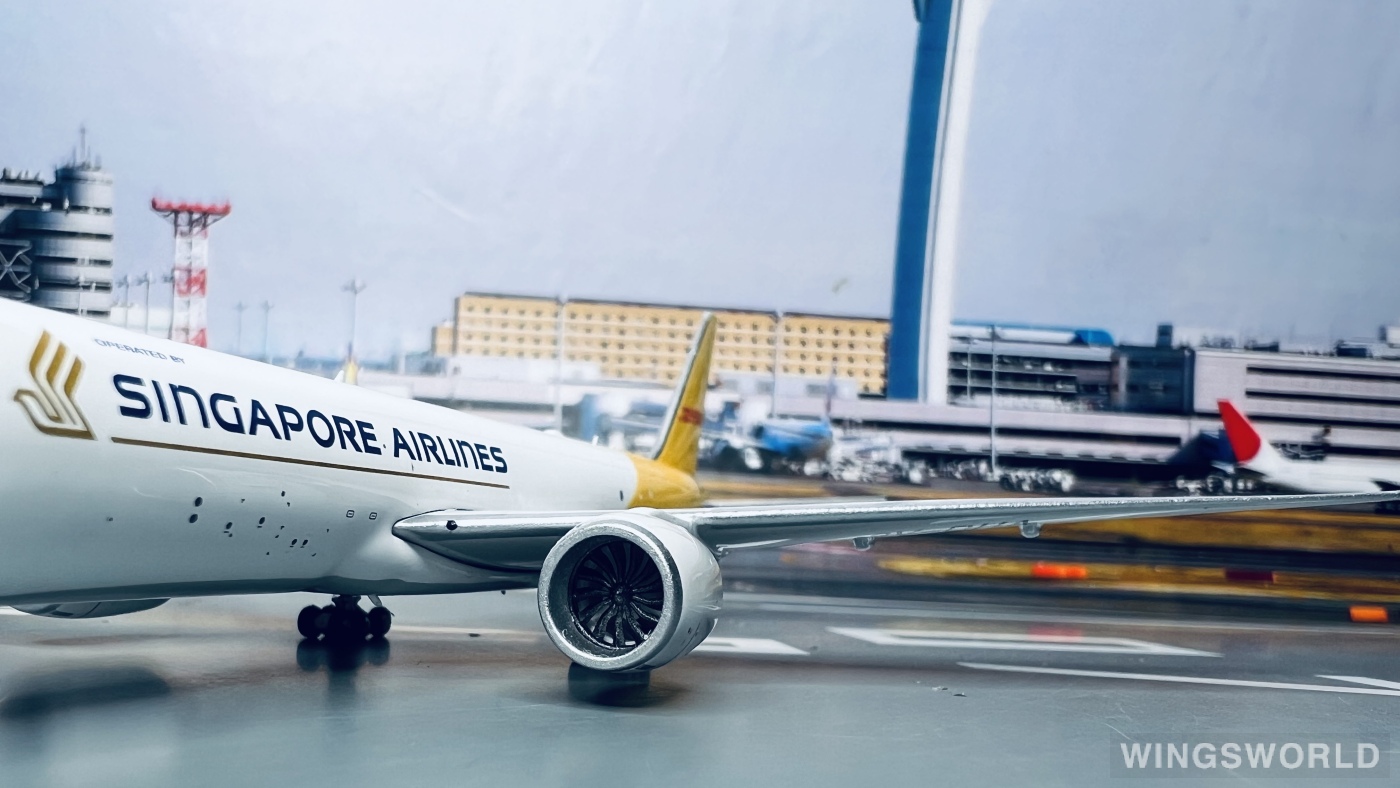 Phoenix 1:400 PH04474 Singapore Airlines 新加坡航空 Boeing 777F 9V-DHA