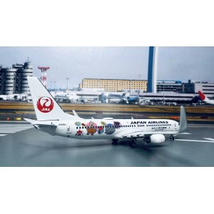 Japan Airlines 日本航空 Boeing 737-800 JA329J  PH04465 Phoenix 1:400