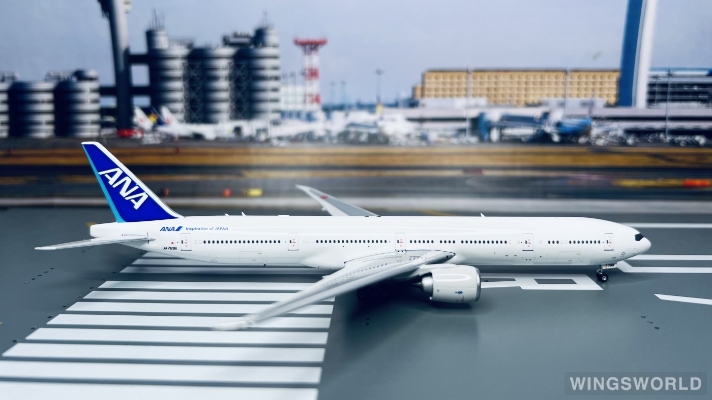 Phoenix 1:400 Boeing 777-300ER ANA 全日空PH04463 JA789A 的照片作者 