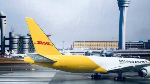 Phoenix 1:400 Boeing 777F DHL 敦豪PH04474 9V-DHA 图片和二手