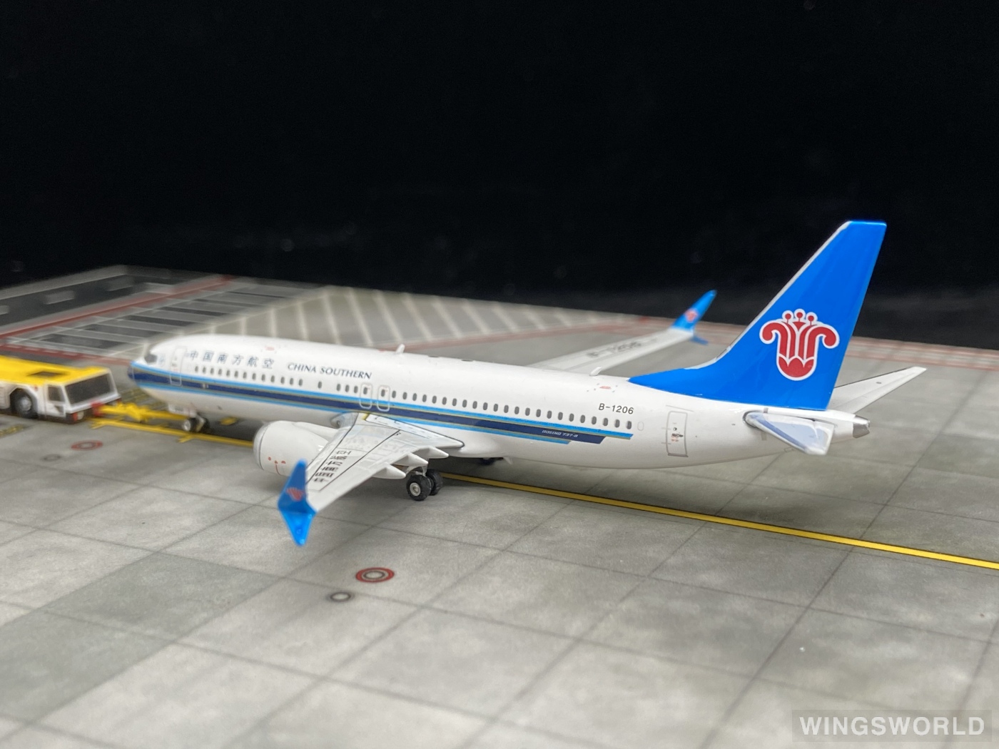 Phoenix 1:400 PH11436 China Southern 中国南方航空 Boeing 737 MAX 8 B-1206