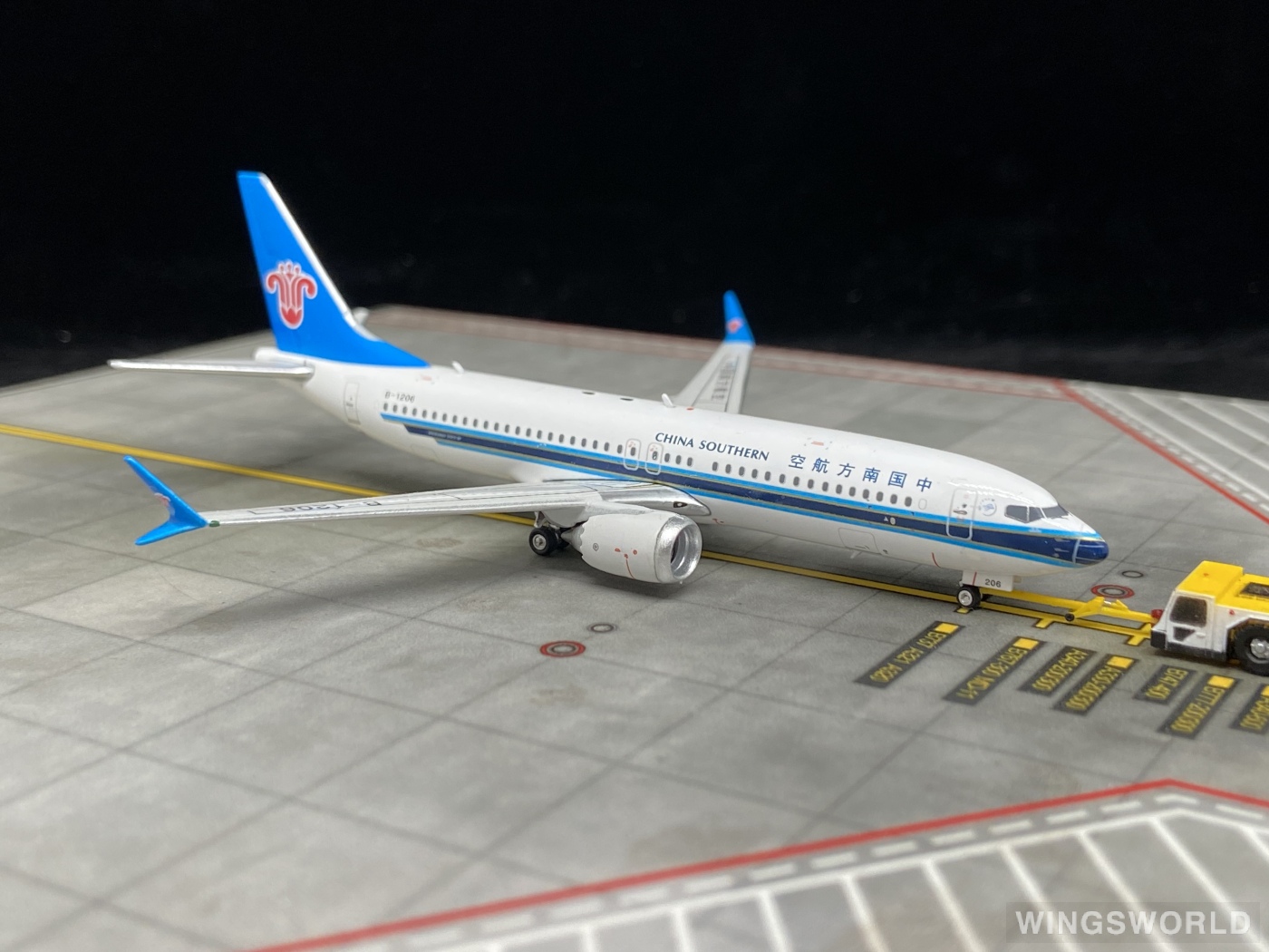 Phoenix 1:400 PH11436 China Southern 中国南方航空 Boeing 737 MAX 8 B-1206