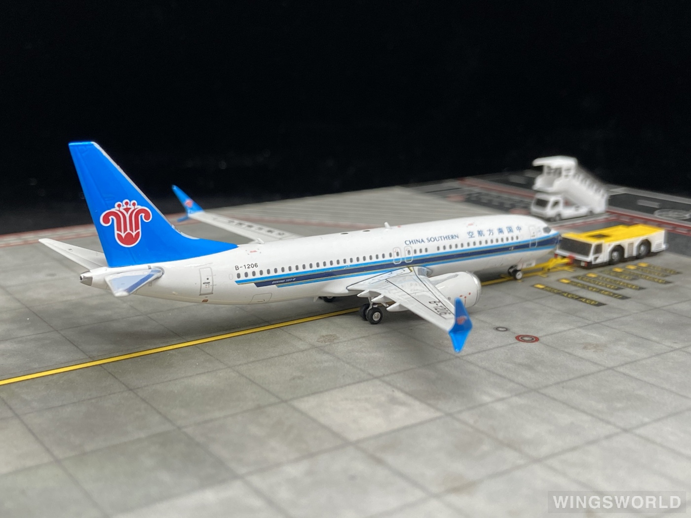 Phoenix 1:400 PH11436 China Southern 中国南方航空 Boeing 737 MAX 8 B-1206