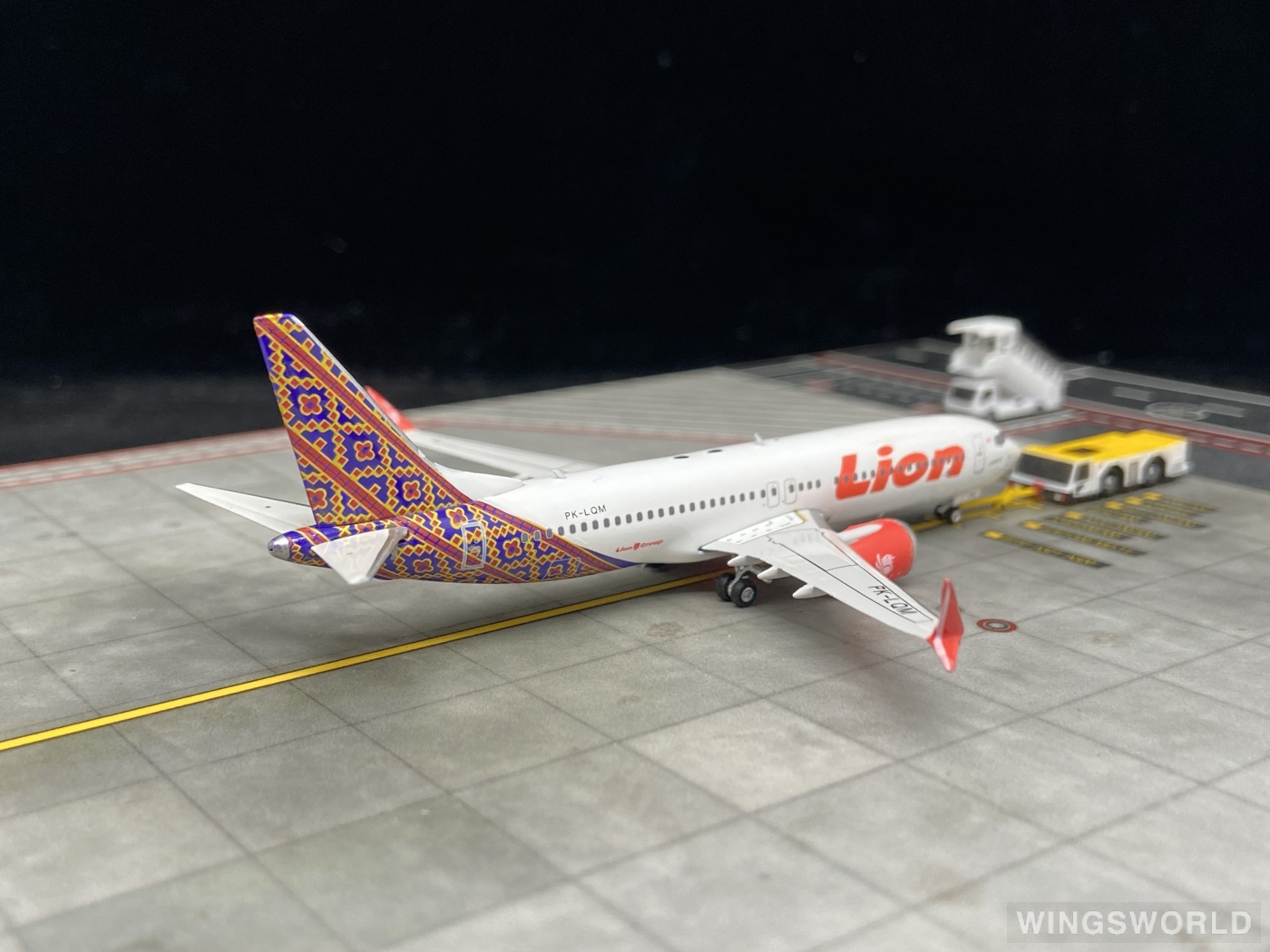 Phoenix 1:400 PH11493 Lion Air 狮子航空 Boeing 737 MAX 8 PK-LQM