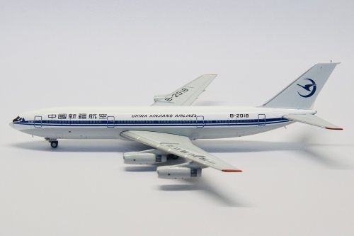 China Xinjiang Airlines 中国新疆航空 Ilyushin Il-86 B-2018  YU0010 YU MODEL 1:400