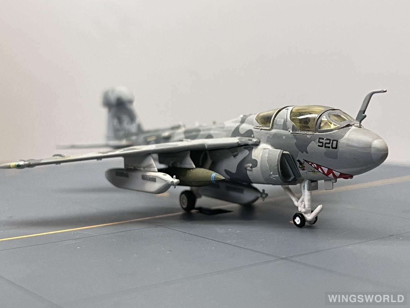 Hogan 1:200 HG6870 U.S. Navy 美国海军 Northrop Grumman EA-6B 160437