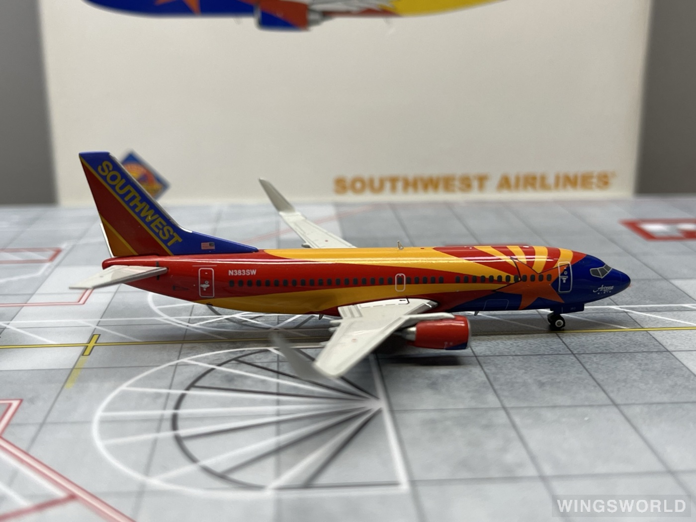 Geminijets 1:400 GJSWA1472 Southwest Airlines 美国西南航空 Boeing 737-300 N383SW