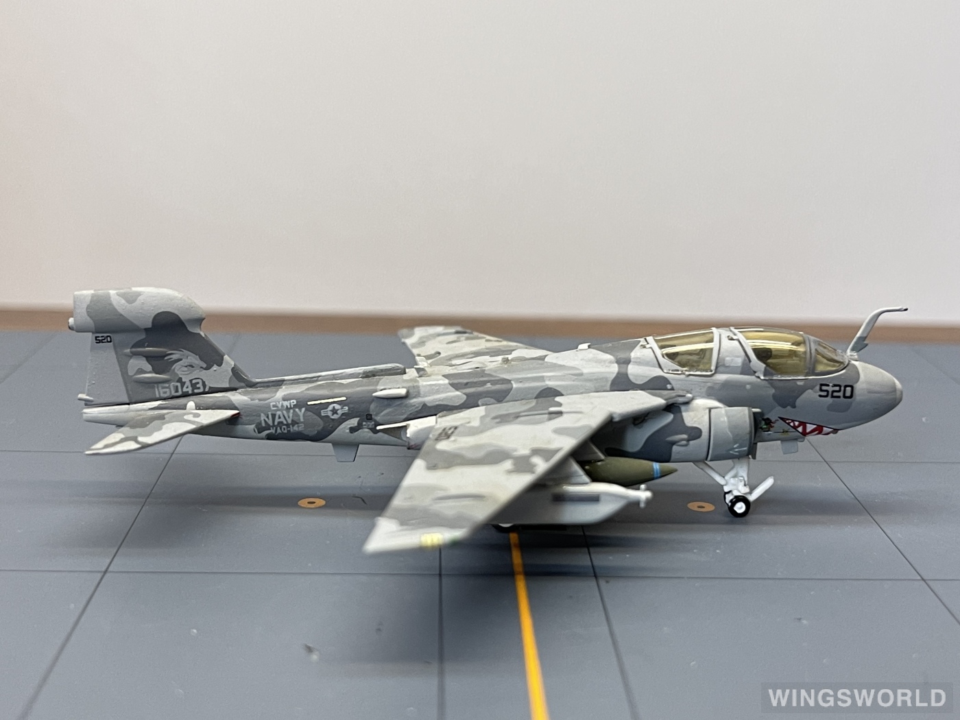 Hogan 1:200 HG6870 U.S. Navy 美国海军 Northrop Grumman EA-6B 160437