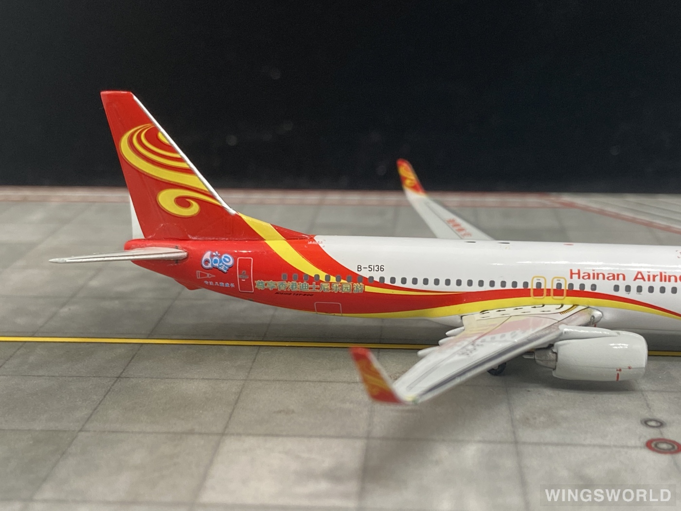 Witty 1:400 WT4738022 Hainan Airlines 海南航空 Boeing 737-800 B-5136
