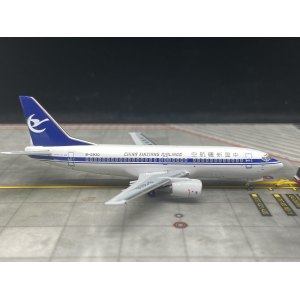 China Xinjiang Airlines 中国新疆航空 Boeing 737-300 B-2930  SKY-009 Skywings 1:400