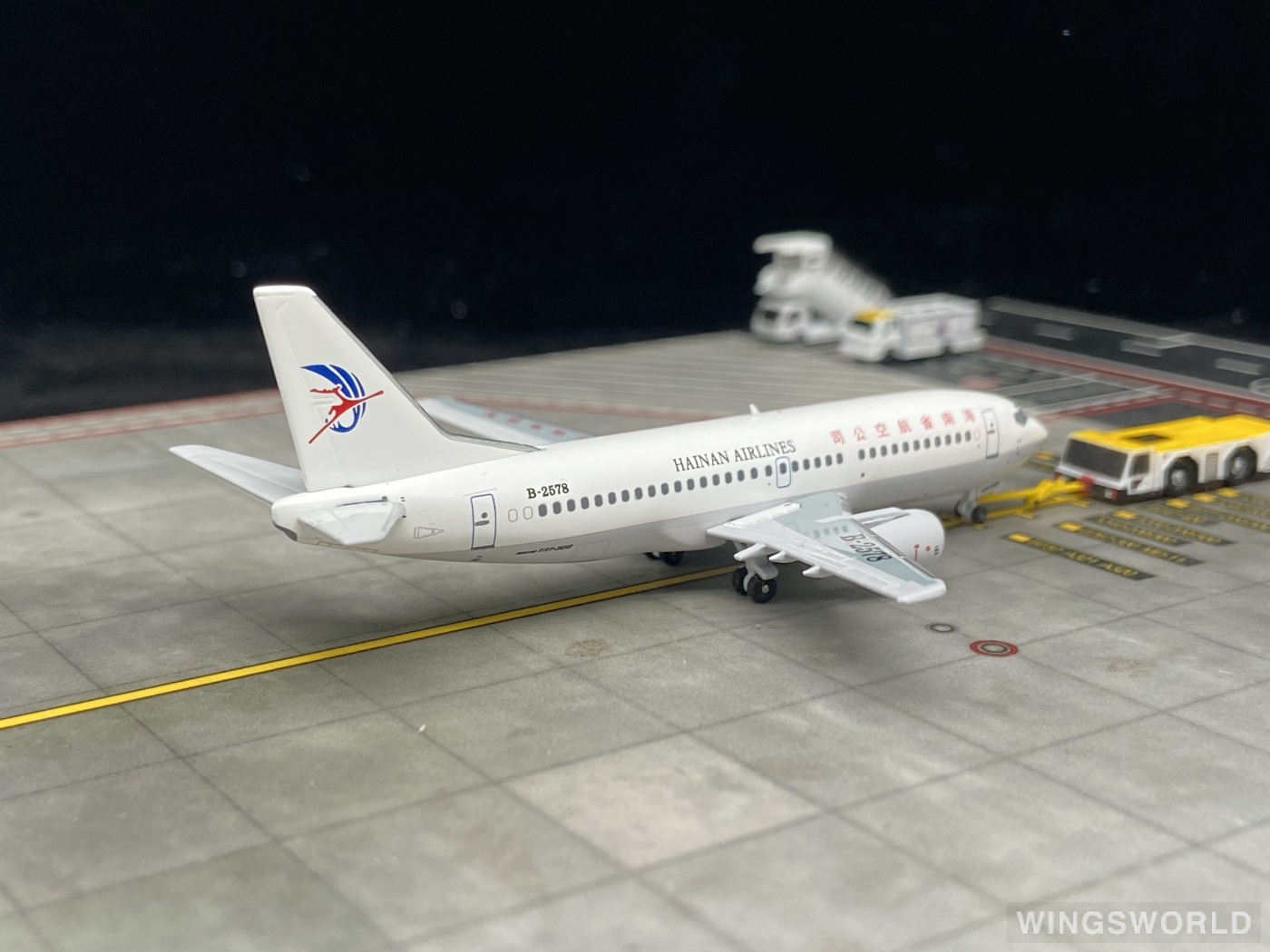 Pandamodel 1:400 PM-B-2578 Hainan Airlines 海南航空 Boeing 737-300 B-2578