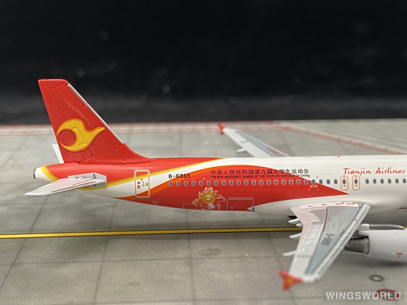 Pandamodel 1:400 SKY-PM-031 Tianjin Airlines 天津航空 Airbus A320 B-6865