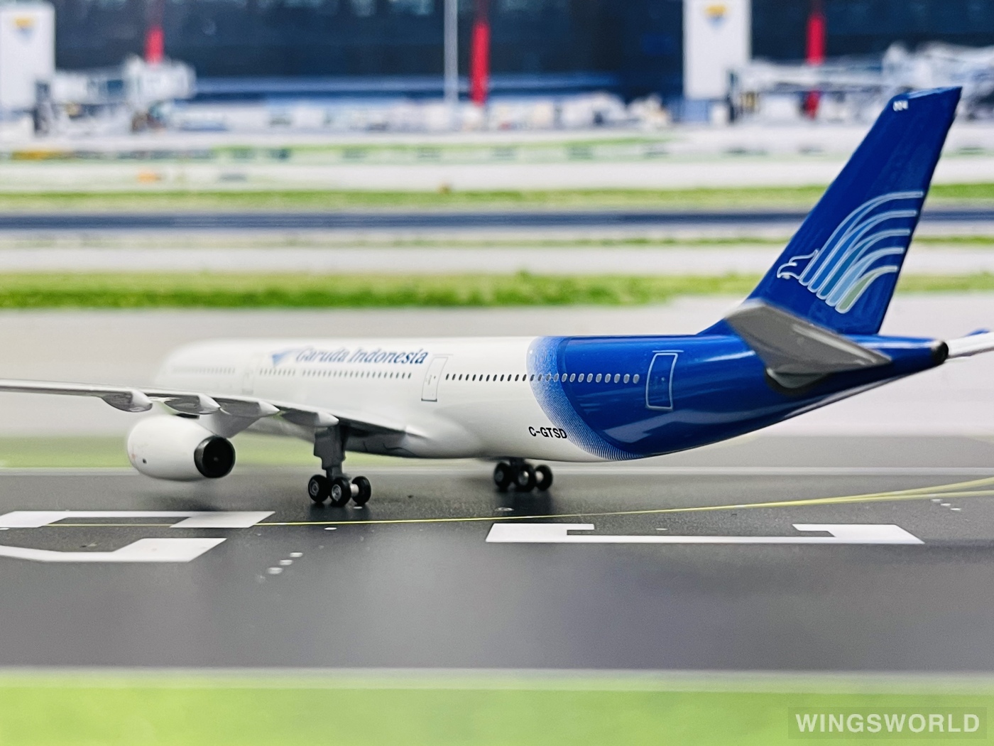 AeroClassics 1:400 ACCGTSDB Garuda Indonesia 印度尼西亚鹰航 Airbus A330-300 C-GTSD