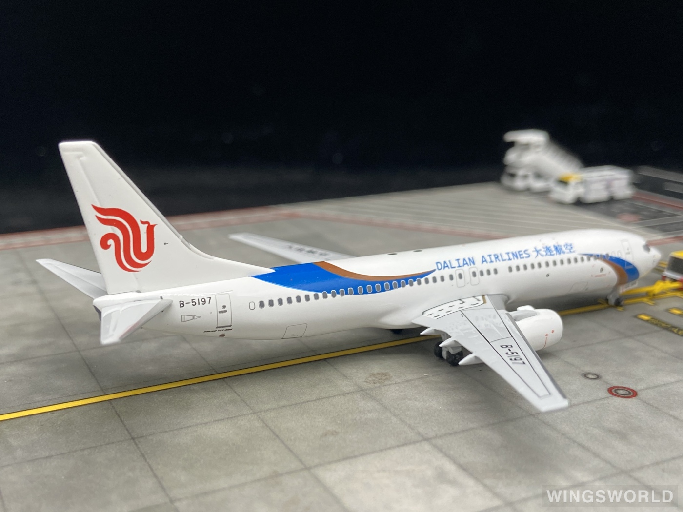 Skywings 1:400 SKY-003 Dalian Airlines 大连航空 Boeing 737-800 B-5197