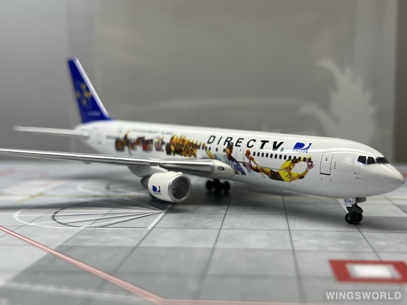 Phoenix 1:400 PH4SKY033 Skymark Airlines 天马航空 Boeing 767-300 JA767A