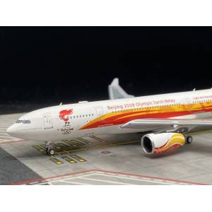 Air China 中国国际航空 Airbus A330-200 B-6075 标准涂装 036 Skywings 1:400