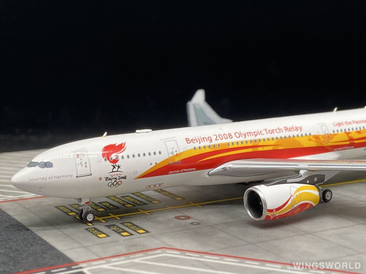 Skywings 1:400 036 Air China 中国国际航空 Airbus A330-200 B-6075