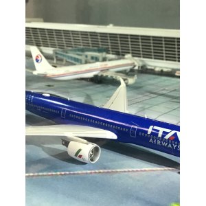ITA Airways 意大利航空运输公司 Airbus A350-900 EI-IFB  AV4126 Aviation400 1:400