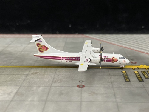 JC Wings 1:400 ATR 42 Thai Airways 泰国国际航空LH4238 HS-TRK 图片 JC Wings 1:400 ATR 42 Thai Airways 泰国国际航空LH4238 HS-TRK 图片
