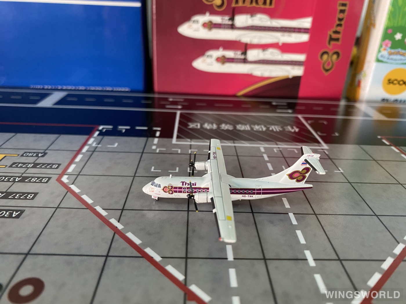 JC Wings 1:400 LH4238 Thai Airways 泰国国际航空 ATR 42 HS-TRK