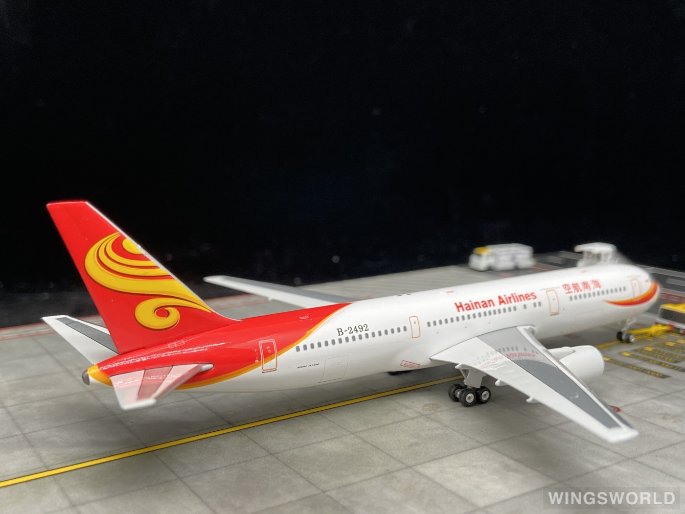 Phoenix 1:400 PH10494 Hainan Airlines 海南航空 Boeing 767-300 B-2492