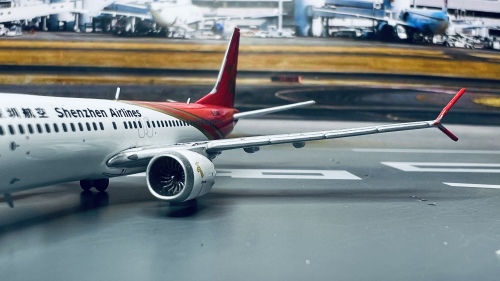Shenzhen Airlines 深圳航空 Boeing 737 MAX 8 B-1146  XX4067 JC Wings 1:400