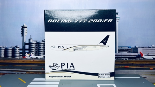 PIA 巴基斯坦航空 Boeing 777-200 AP-BGK  PH10411 Phoenix 1:400