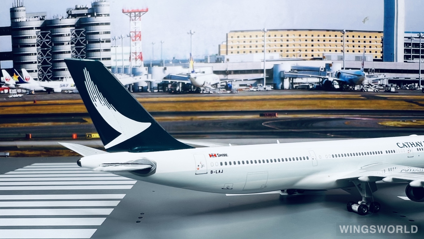 Phoenix 1:400 PH04090 Cathay Pacific 国泰航空 Airbus A330-300 B-LAJ