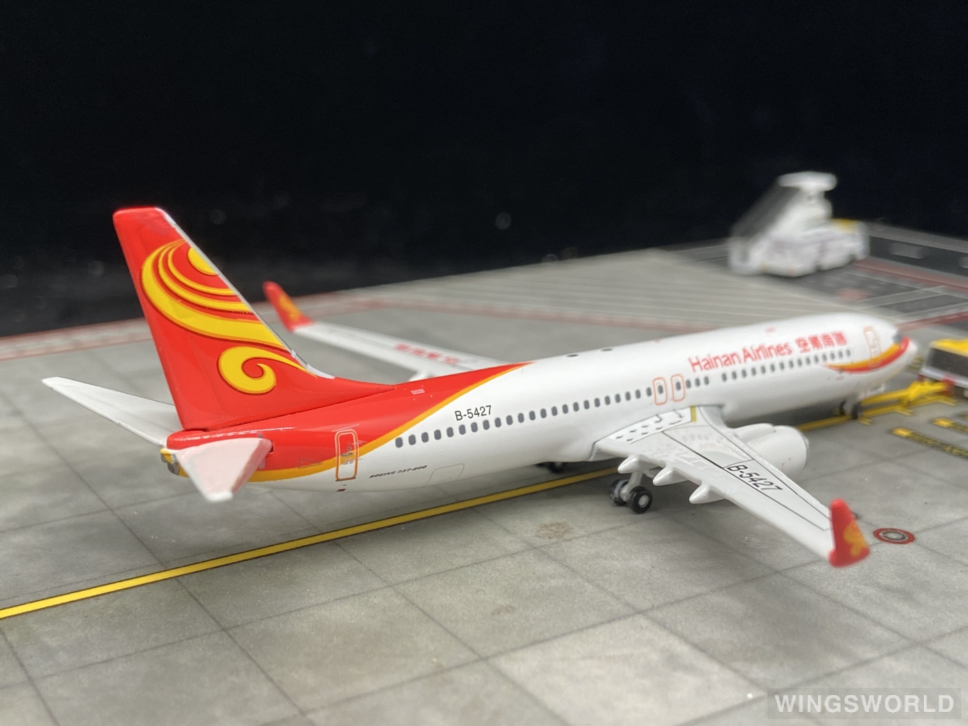 Phoenix 1:400 PH10361B Hainan Airlines 海南航空 Boeing 737-800 B-5427